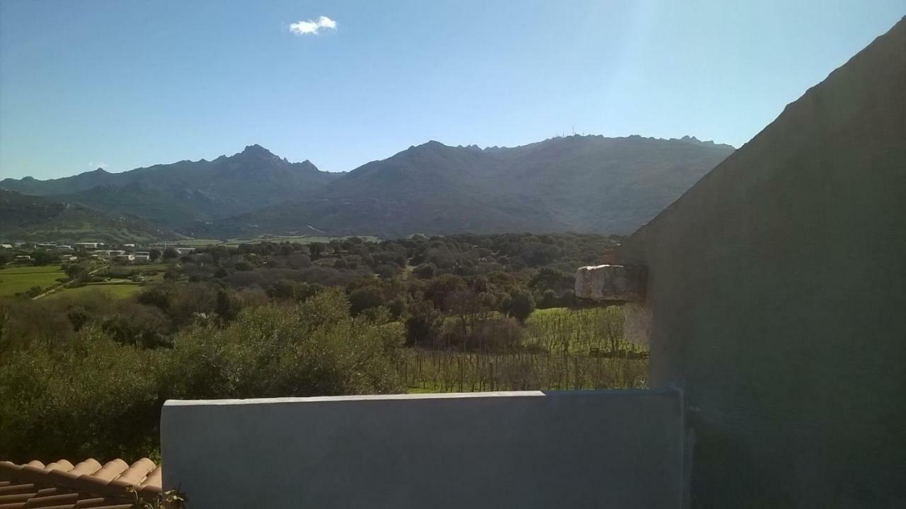 Agriturismo La Vigna Tempio Pausania Bagian luar foto